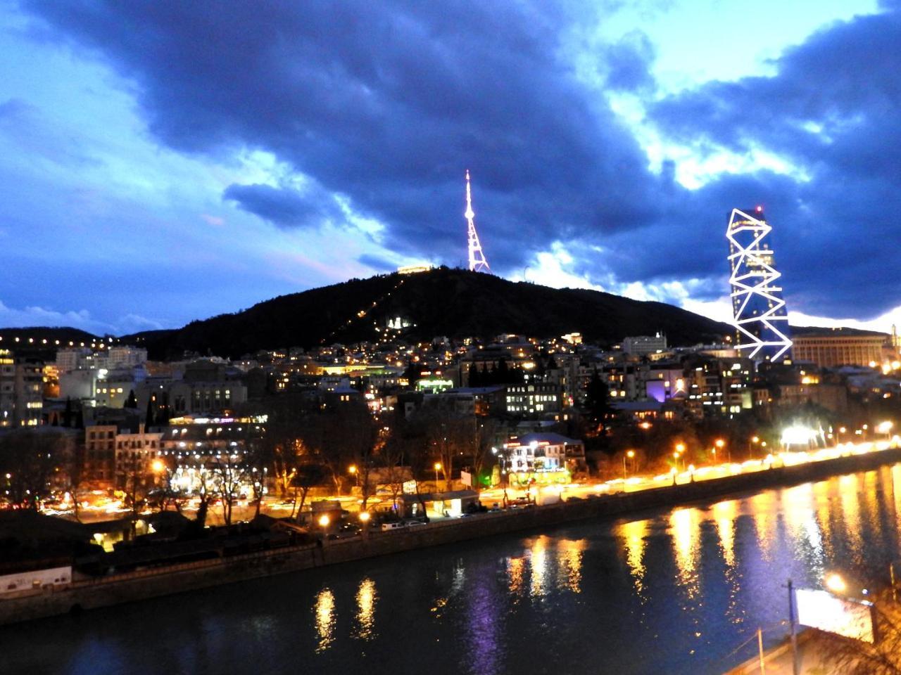 New Tbilisi Terraceアパートメント エクステリア 写真