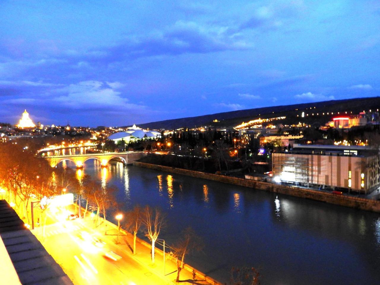 New Tbilisi Terraceアパートメント エクステリア 写真